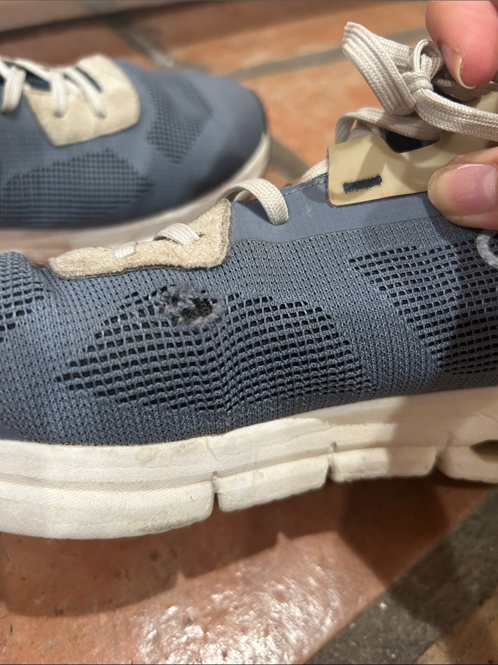 On Running Men's Navy and White Athletic Running Shoes - Picture 6 of 11